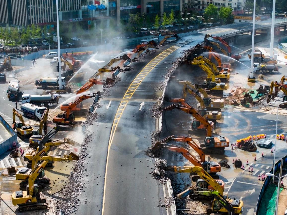 1683511174828166.png 城發(fā)集團(tuán):將主題教育融入實(shí)際工作  高質(zhì)量完成雁山立拆除任務(wù).png