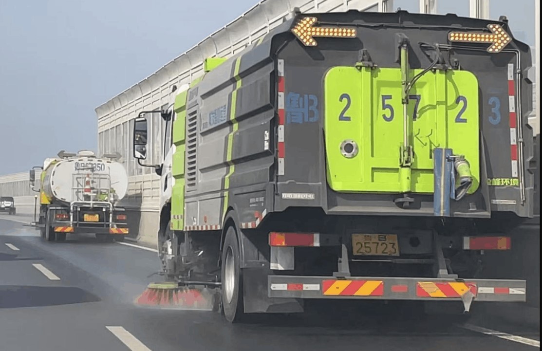 節(jié)日堅(jiān)守“不打烊” 奮戰(zhàn)一線勇?lián)?dāng)